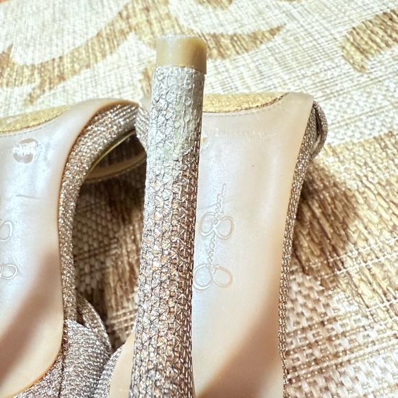 JESSICA SIMPSON gold sparkly heels, size 7 women's, euro 37 - Picture 8 of 13